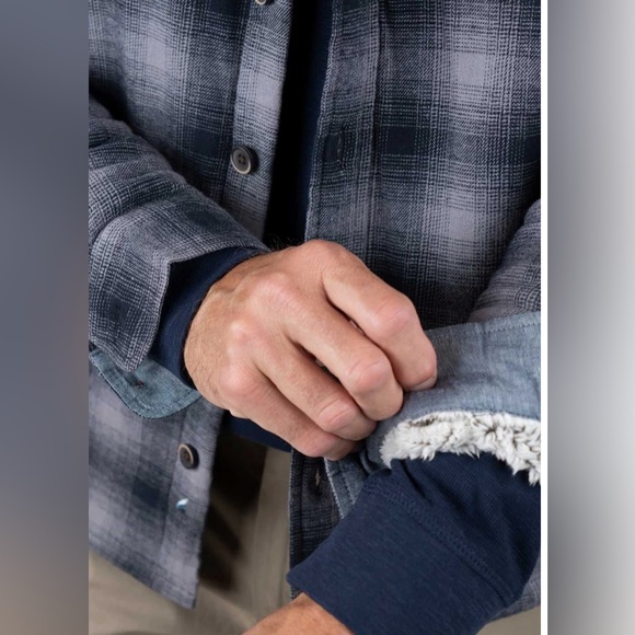 TAILOR VINTAGE PLAID FLANNEL SHIRT JACKET LINED WITH PLUSH SHERPA RED COLOR SZ L - Picture 12 of 13